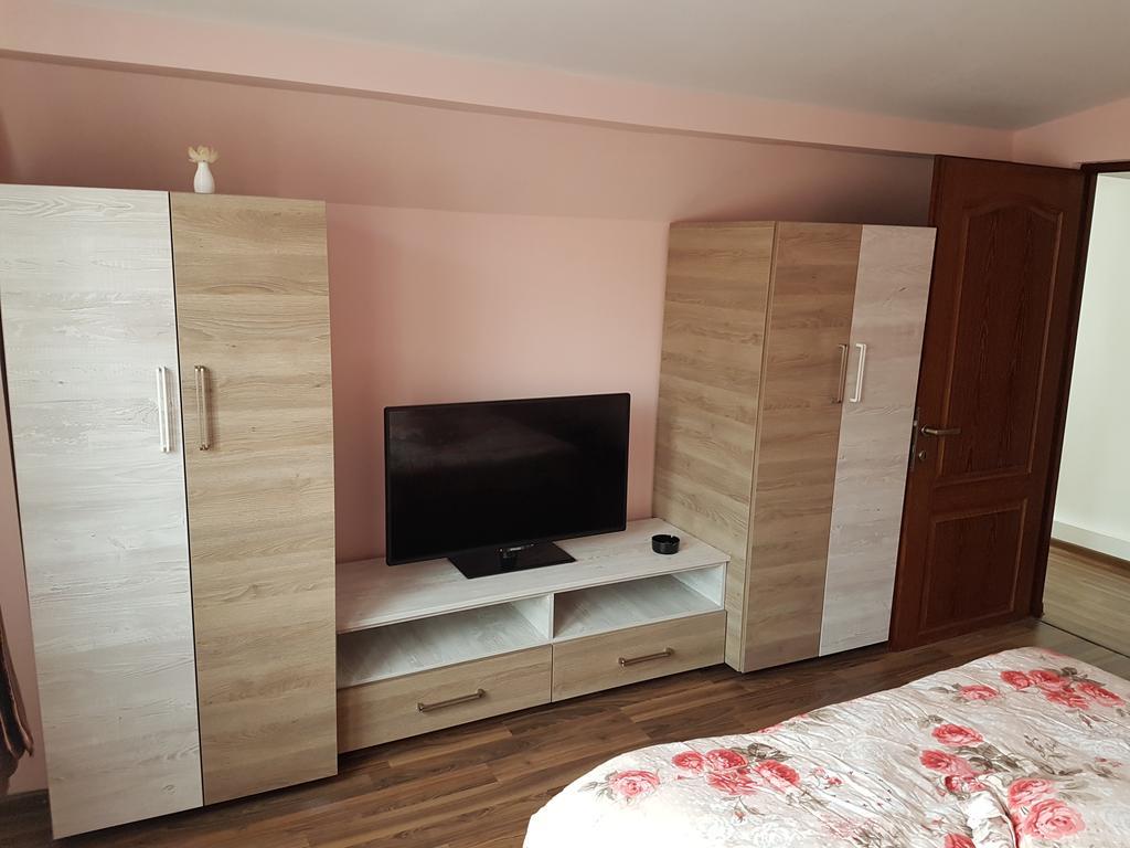 Amma Apartment Brasov Bagian luar foto